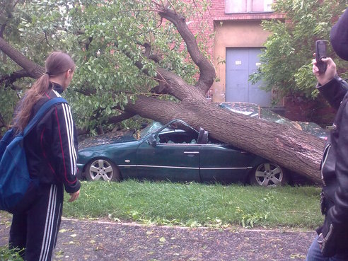 Világvégi fotók és videó a viharról 41