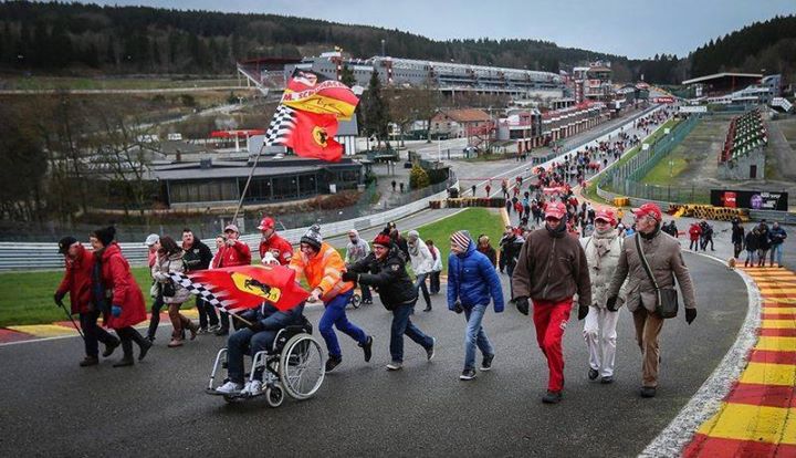 A nap képe – Schumachernek üzen a Ferrari-csapat 3