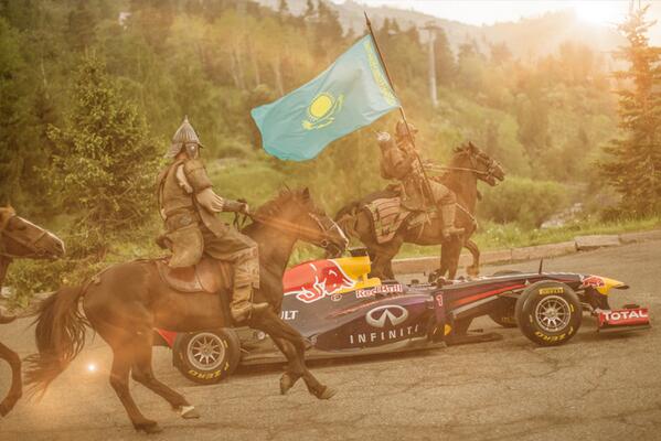 F1: A Red Bull Kazahsztánban parádézott 2