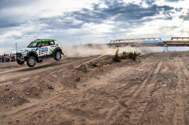 Dakar 2015: A negyedik szakasz átrendezte a mezőnyt 2