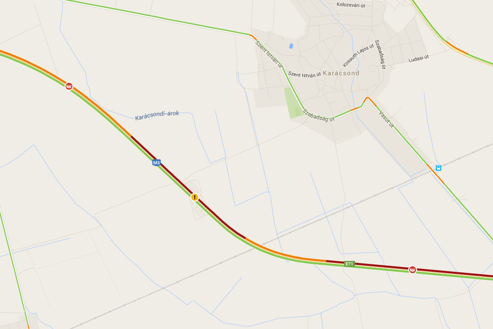 Két tömegbaleset az M3-ason, teljes útlezárás 1